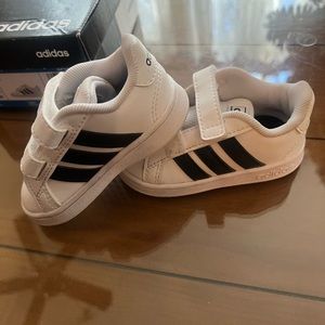 Adidas tennis shoes kids 4k